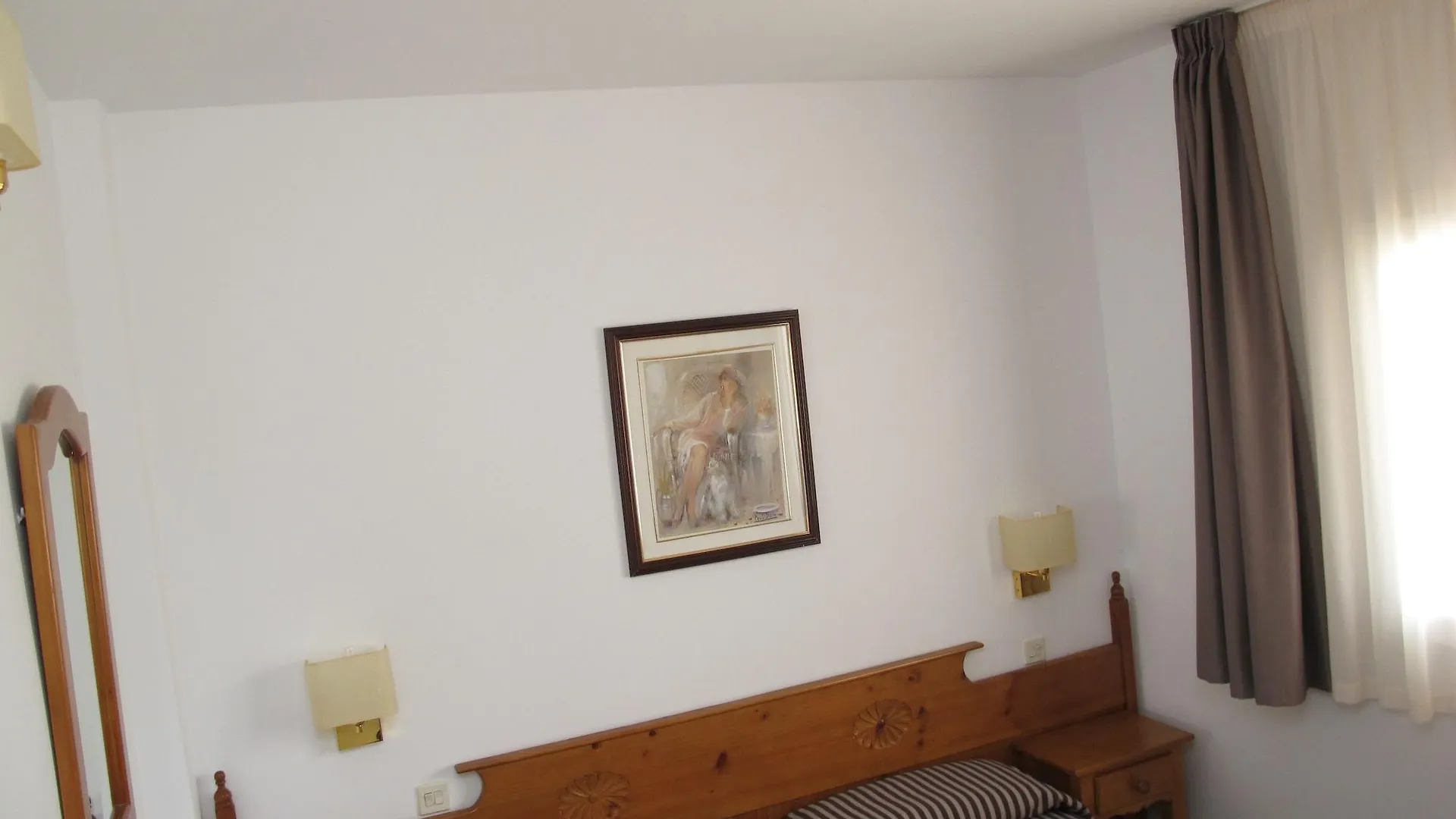 Apartamentos Santi Lloret de Mar 0*,